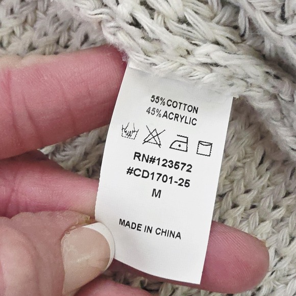 On Blue Cardigan Sweater Womens Medium Beige Open Front Faux Fur Trim Cable Knit - Picture 7 of 7